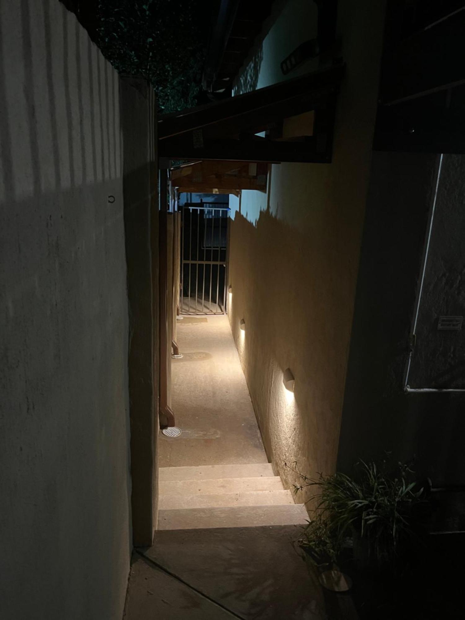 Camdeboo Place 德尔斯特鲁姆 外观 照片